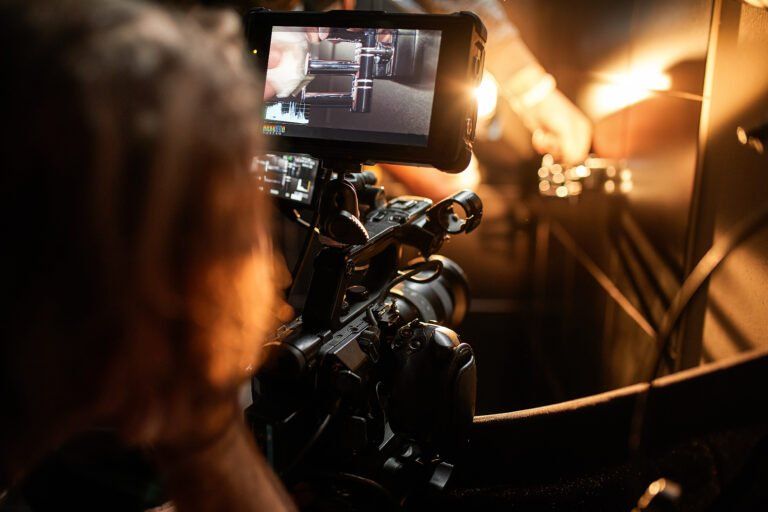 Thumbnail Imagefilm produzieren lassen: Was kostet das in der Schweiz?